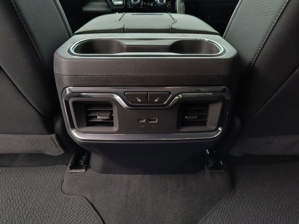 2026 GMC Sierra 3500HD Denali - Photo 22