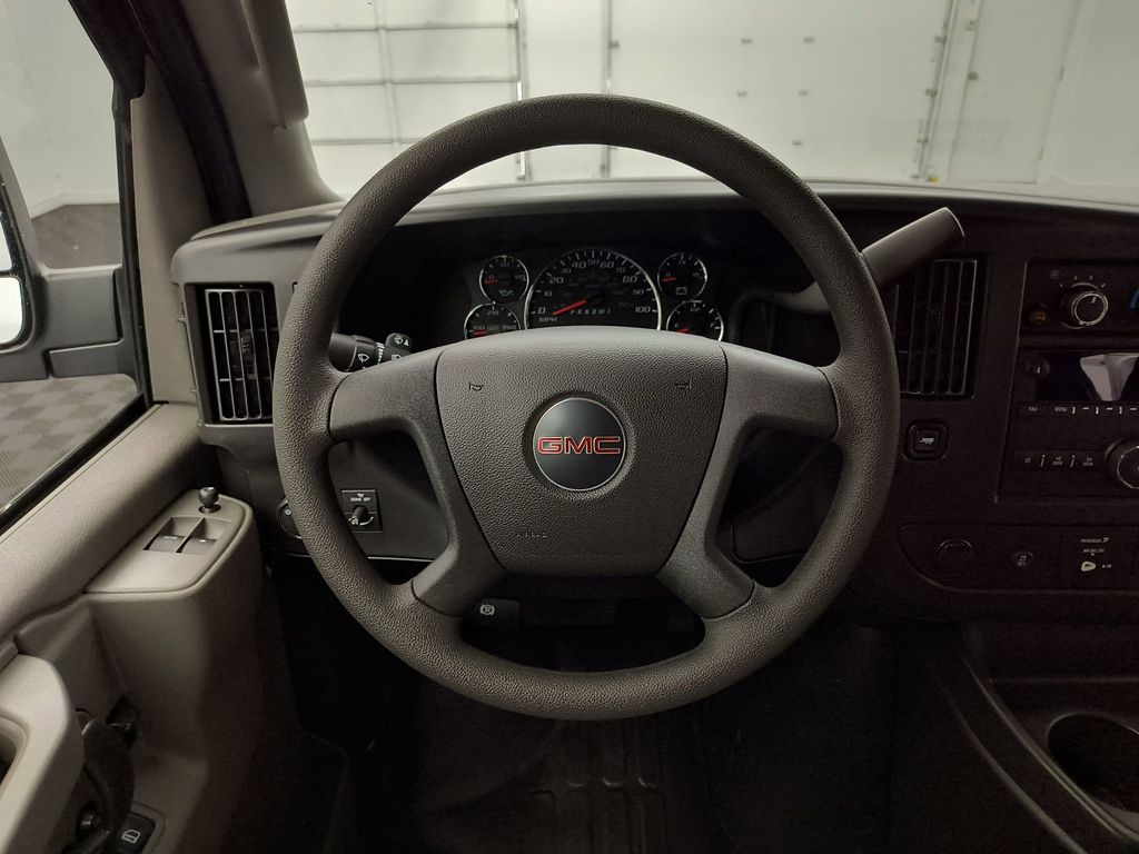 2026 GMC Savana Cargo Work Van - Photo 23