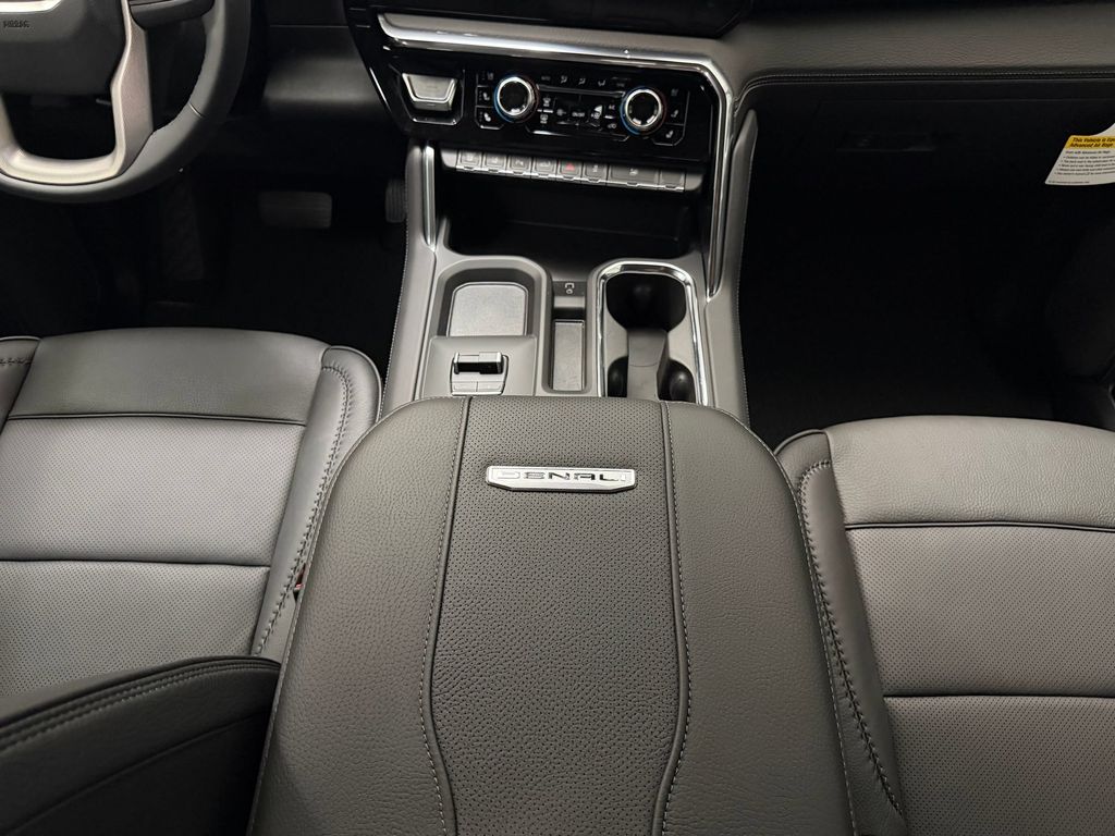 2026 GMC Sierra 3500HD Denali - Photo 14