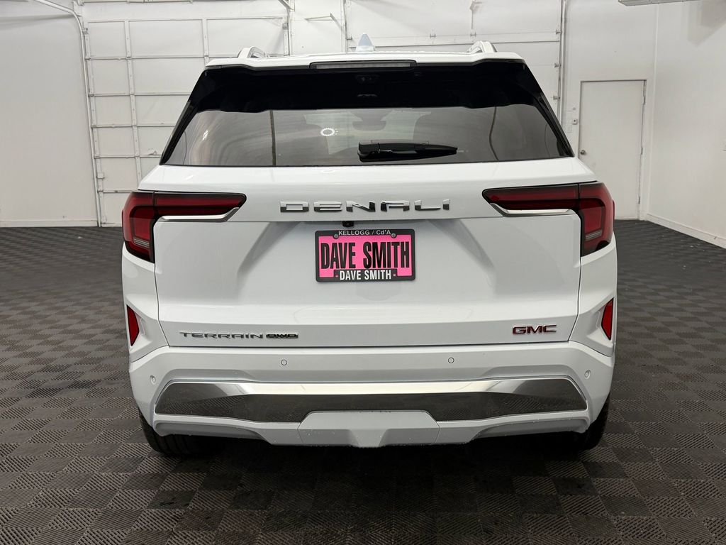 2026 GMC Terrain Denali - Photo 10