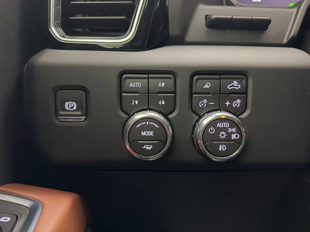 2026 GMC Sierra 3500HD Denali Ultimate - Photo 31