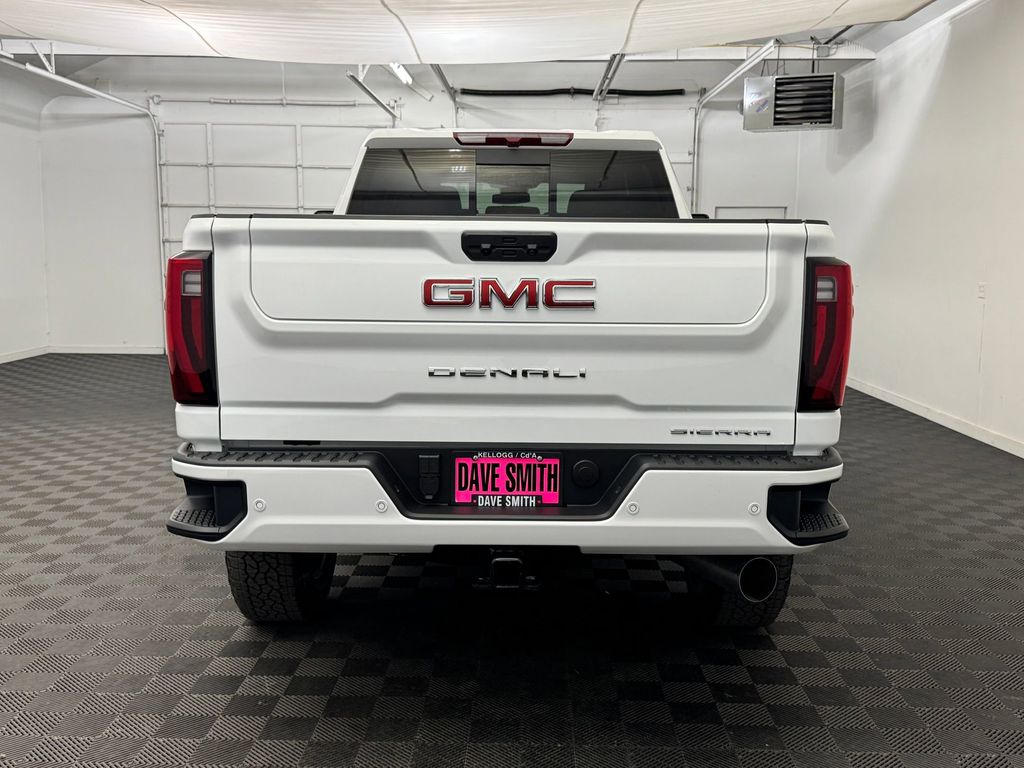2026 GMC Sierra 2500HD Denali - Photo 10