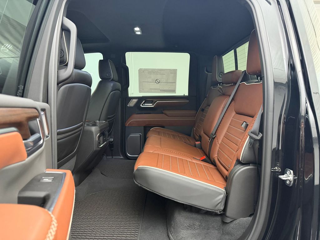 2026 GMC Sierra 3500HD Denali Ultimate - Photo 13