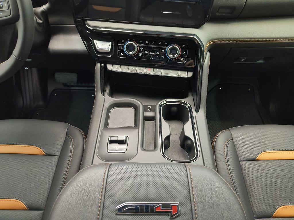 2026 GMC Sierra 2500HD AT4 - Photo 29