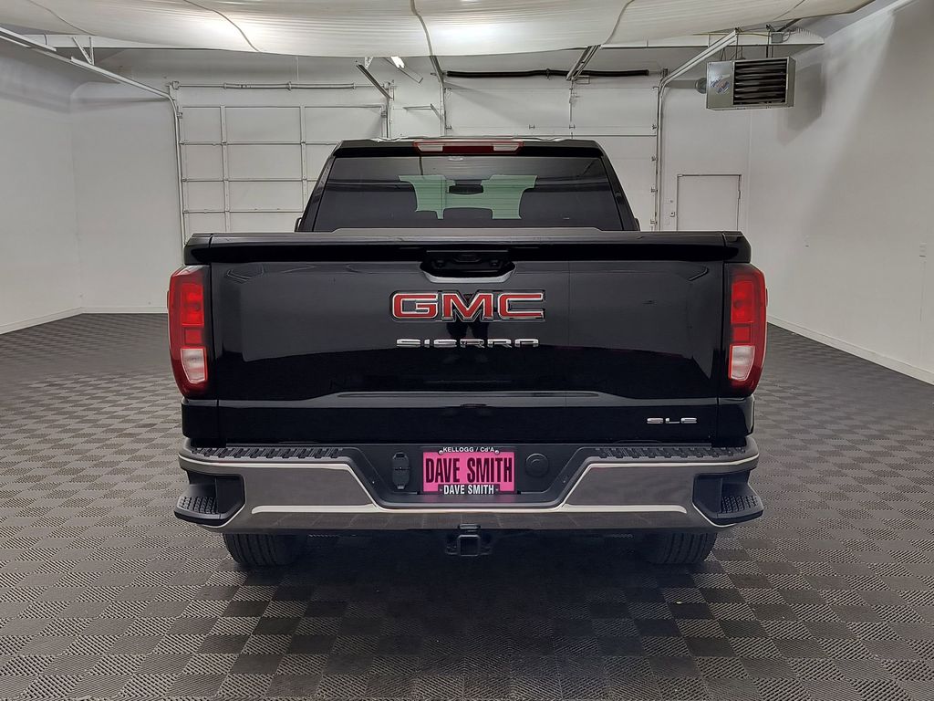 2026 GMC Sierra 1500 SLE - Photo 9