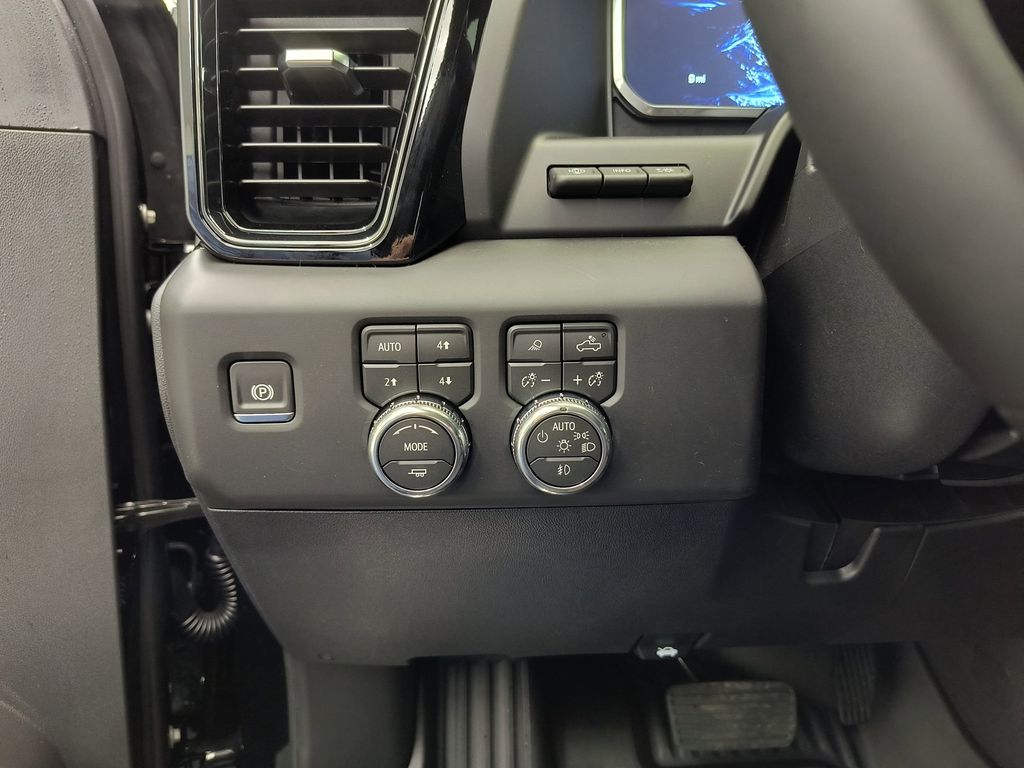 2026 GMC Sierra 2500HD AT4 - Photo 15