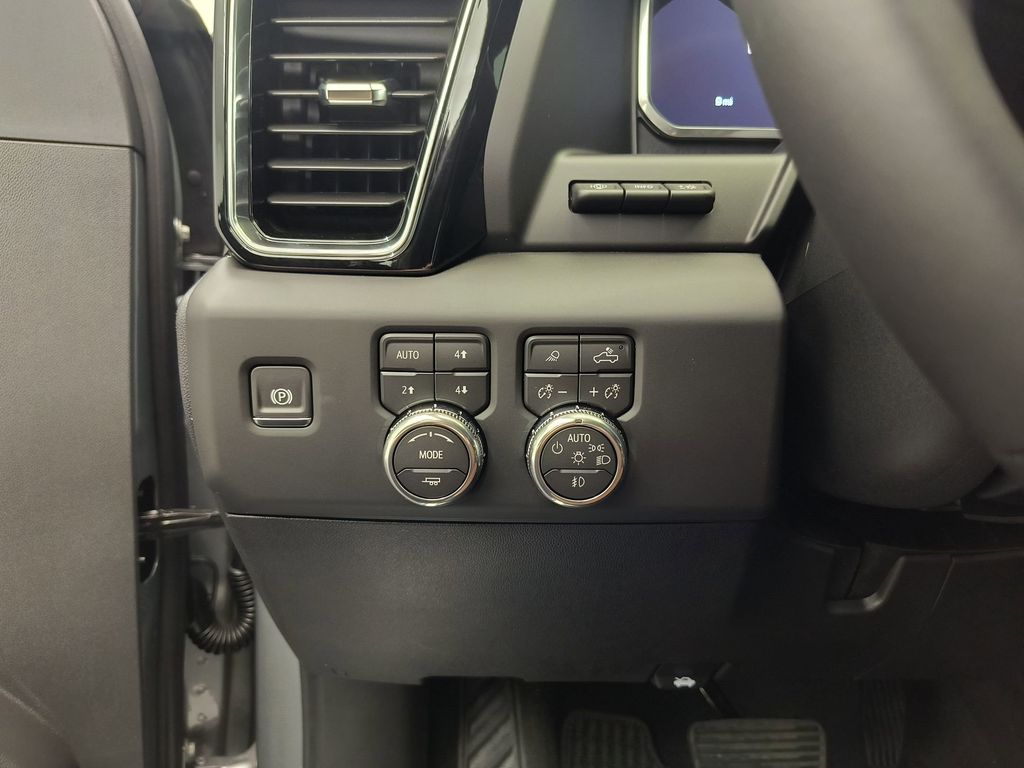 2026 GMC Sierra 3500HD Denali Ultimate - Photo 27