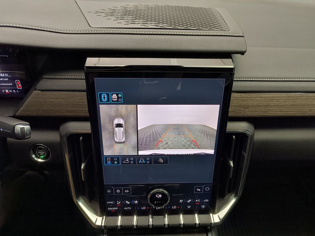 2026 GMC Acadia Denali - Photo 17