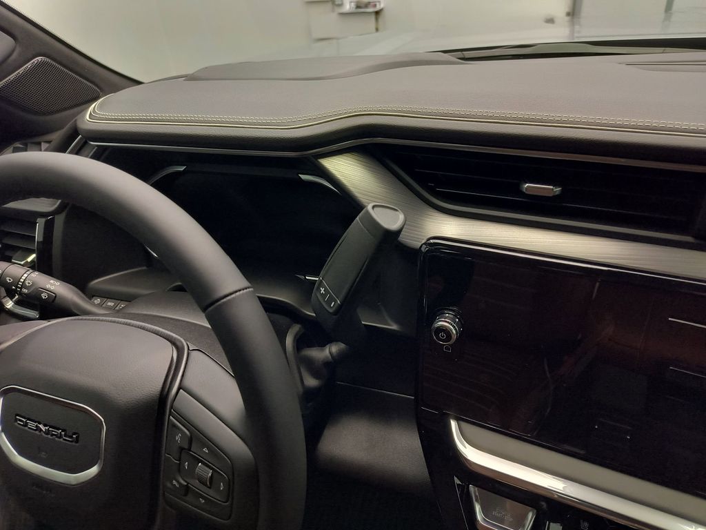 2026 GMC Sierra 3500HD Denali Ultimate - Photo 23
