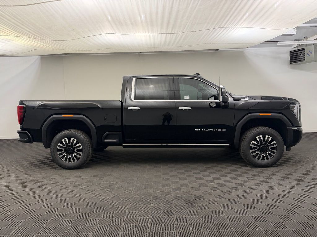 2026 GMC Sierra 3500HD Denali Ultimate - Photo 8