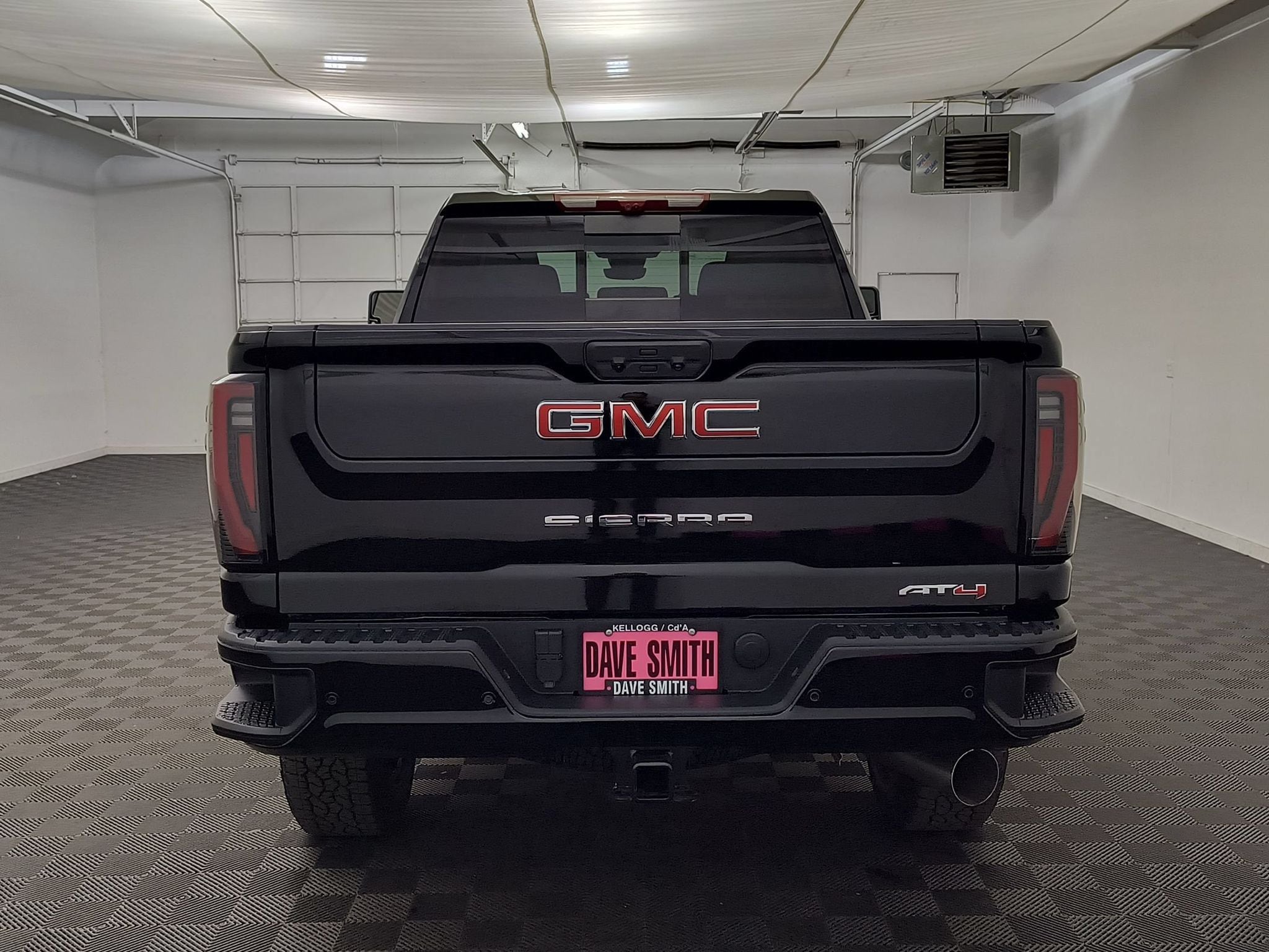 2026 GMC Sierra 3500HD AT4 - Photo 9