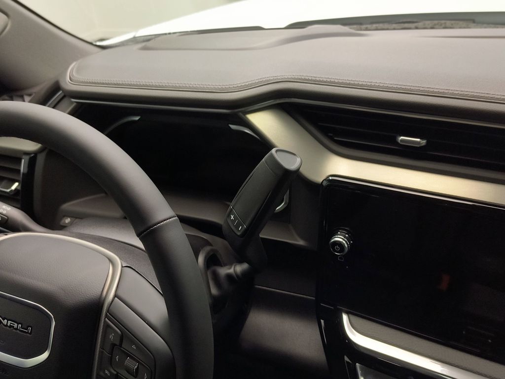 2026 GMC Sierra 2500HD Denali - Photo 23