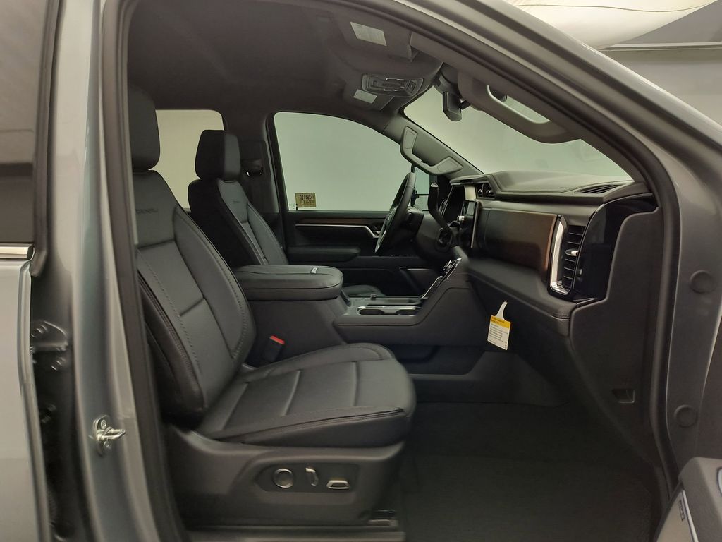 2026 GMC Sierra 3500HD Denali - Photo 30