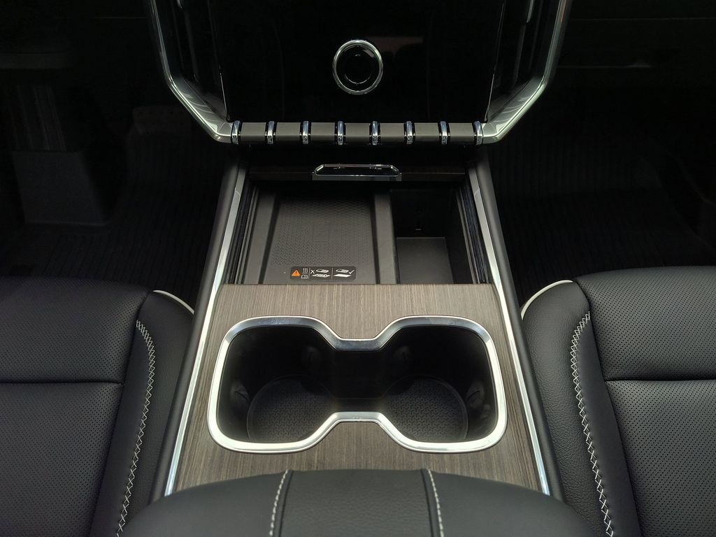 2026 GMC Acadia Denali - Photo 28