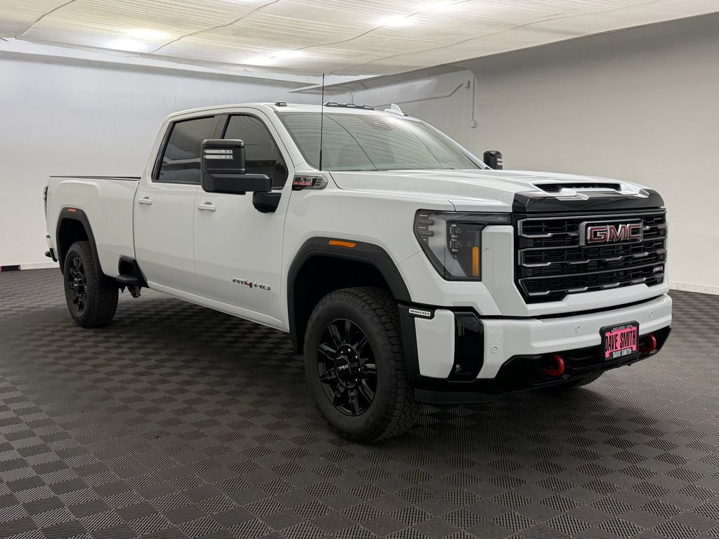 2026 GMC Sierra 3500HD AT4 - Photo 7