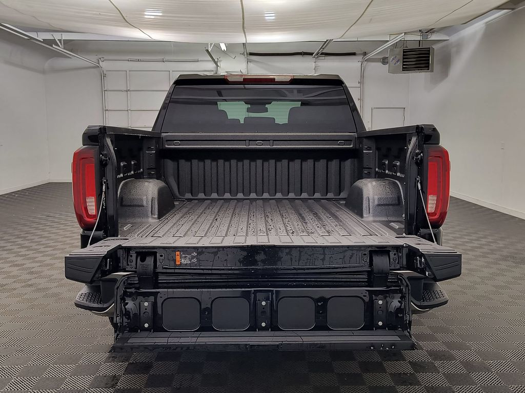 2026 GMC Sierra 1500 SLT - Photo 22