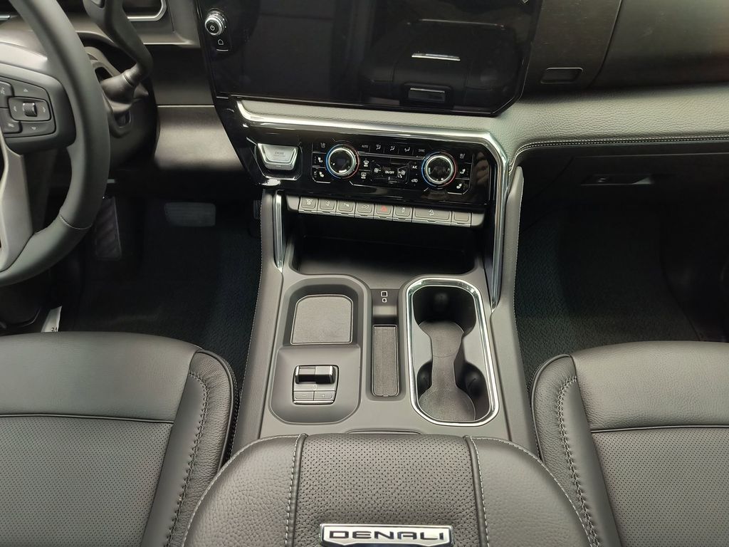 2026 GMC Sierra 2500HD Denali - Photo 29