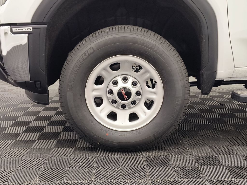 2026 GMC Sierra 2500HD Pro - Photo 10