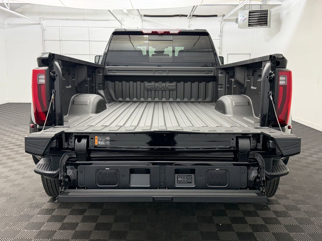 2026 GMC Sierra 3500HD Denali Ultimate - Photo 21