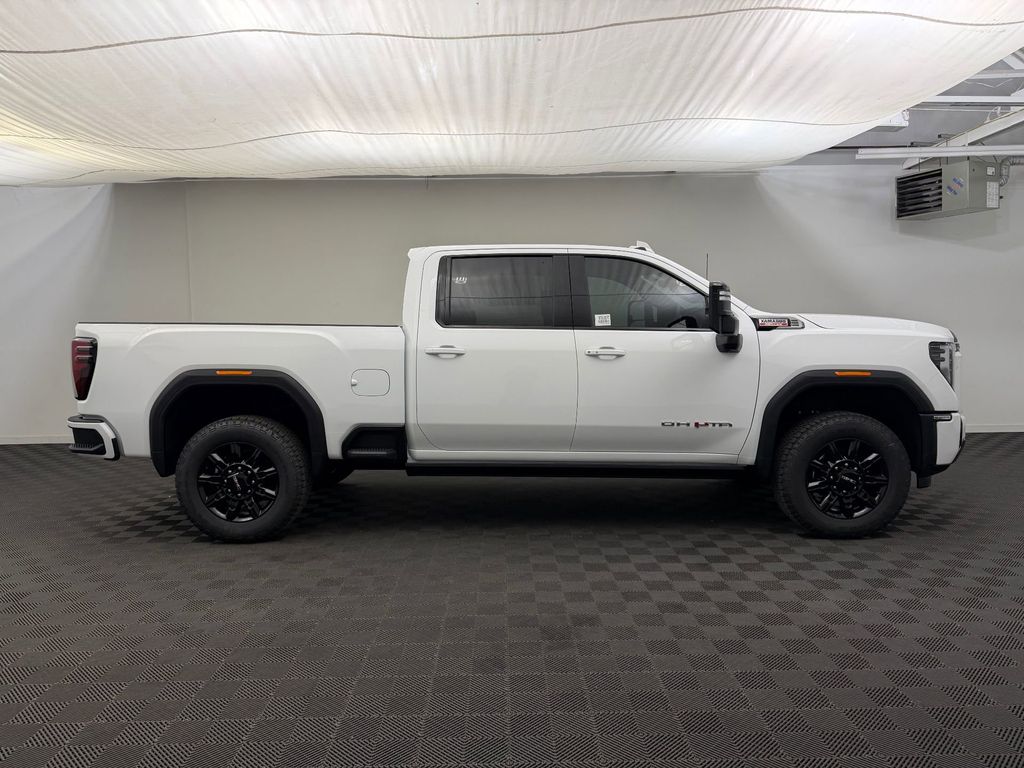 2026 GMC Sierra 2500HD AT4 - Photo 8