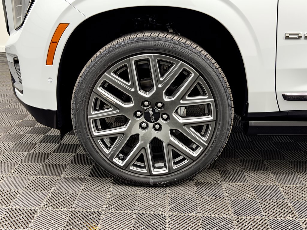 2027 GMC Yukon XL Denali Ultimate - Photo 12