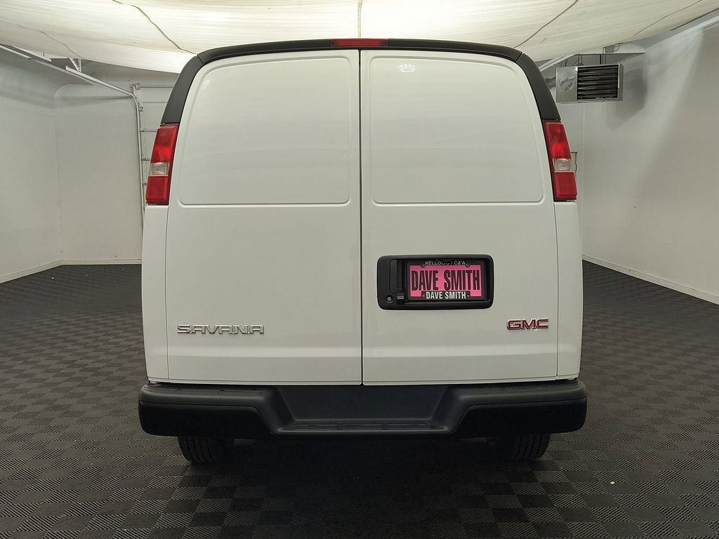 2026 GMC Savana Cargo Work Van - Photo 10