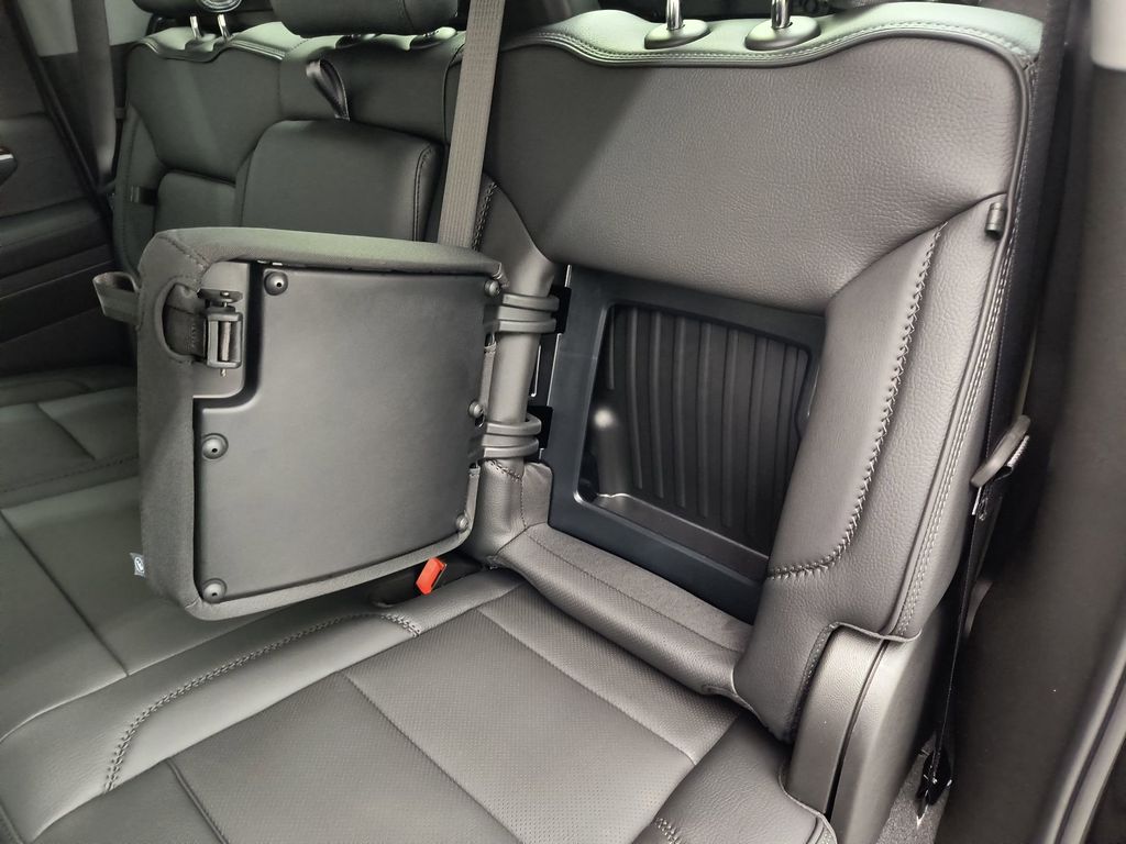 2026 GMC Sierra 3500HD Denali - Photo 23