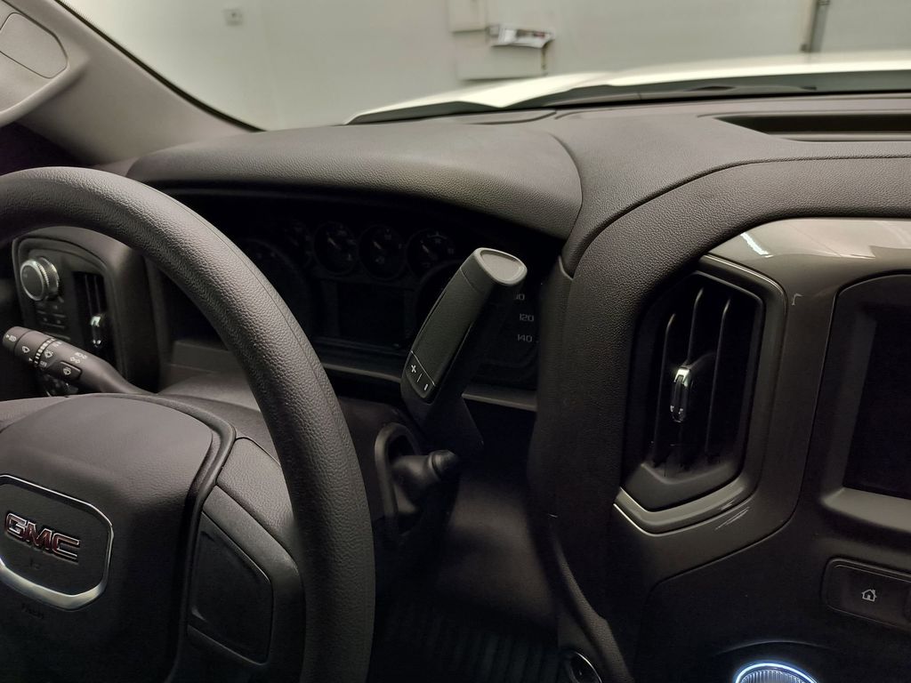 2026 GMC Sierra 1500 Pro - Photo 21