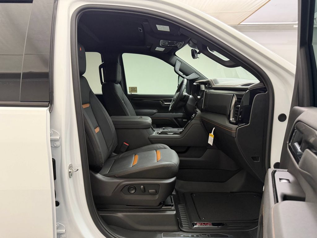 2026 GMC Sierra 3500HD AT4 - Photo 28