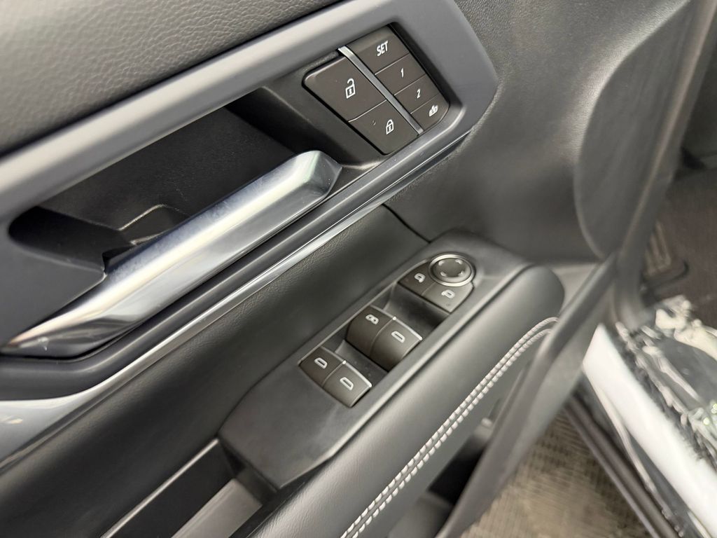 2026 GMC Terrain Denali - Photo 12