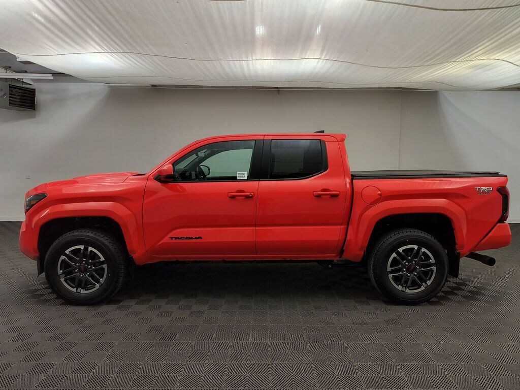 Used 2024 Toyota Tacoma 4WD SR5 Truck