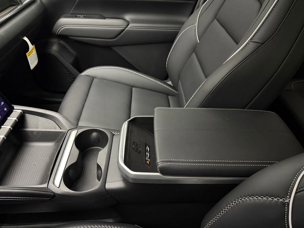 2026 GMC Terrain Denali - Photo 28