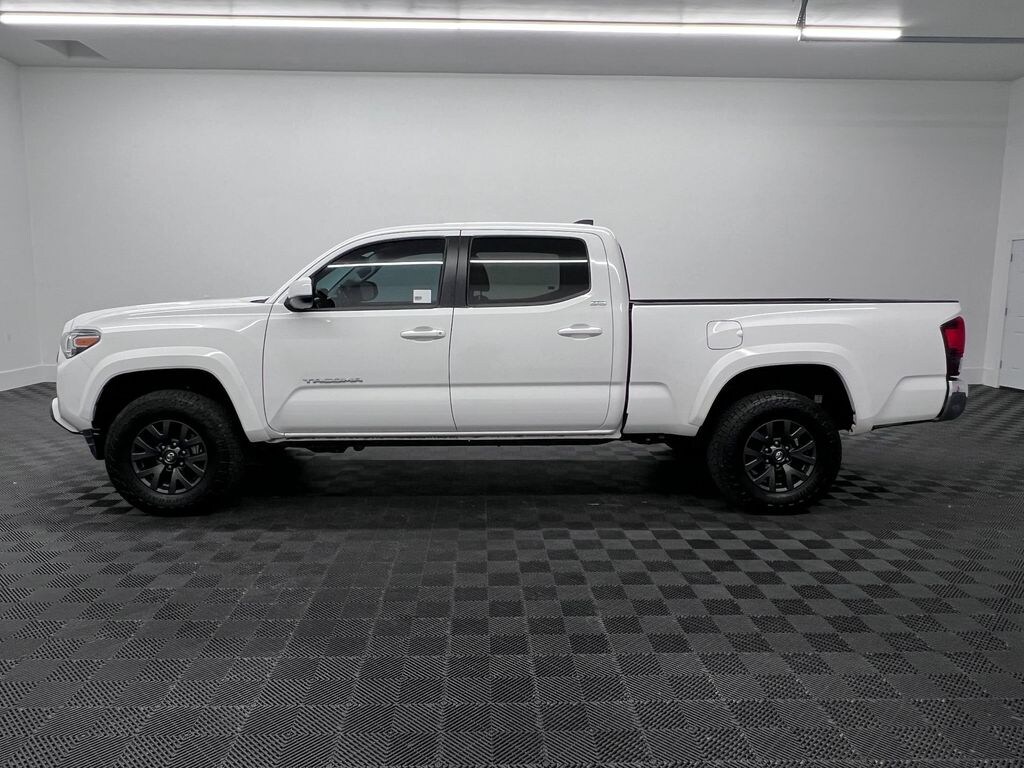 Used 2023 Toyota Tacoma 4WD SR5 Truck