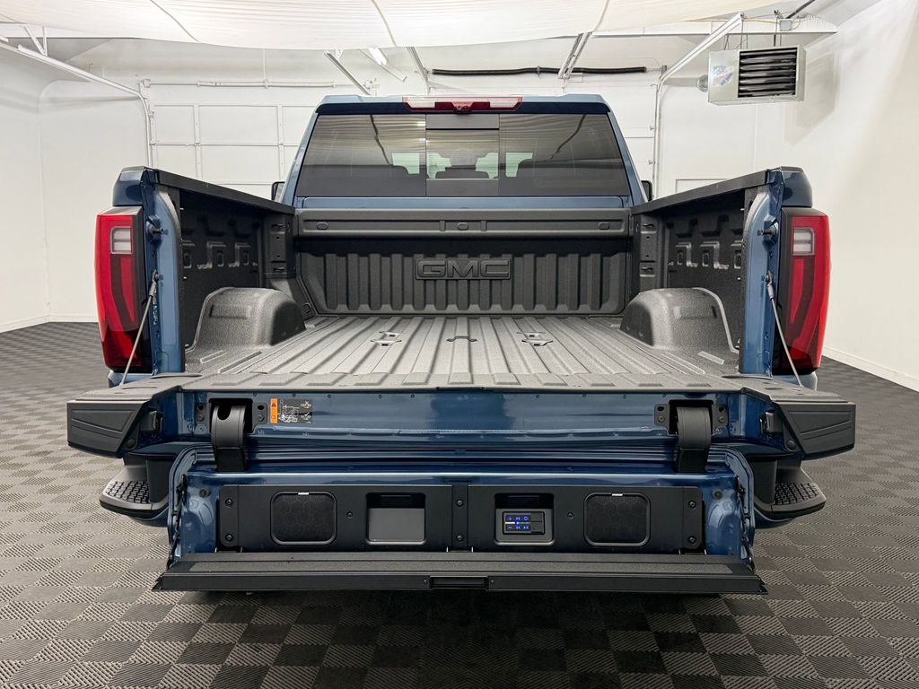 2026 GMC Sierra 3500HD Denali Ultimate - Photo 21