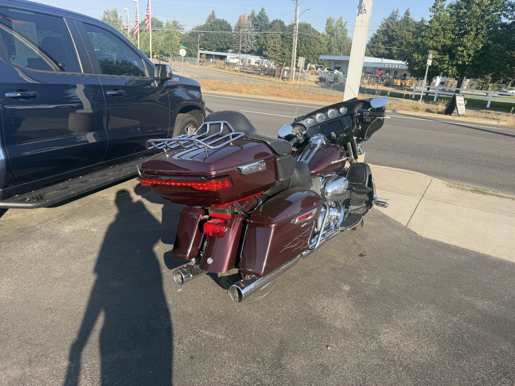  Harley-DAV Flhtcutg