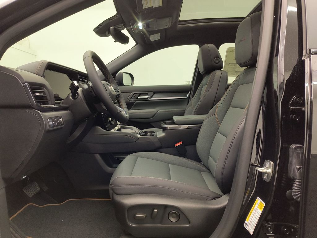 2026 GMC Terrain AT4 - Photo 4