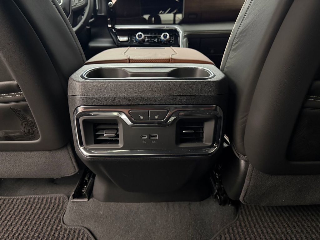 2026 GMC Sierra 3500HD Denali Ultimate - Photo 26