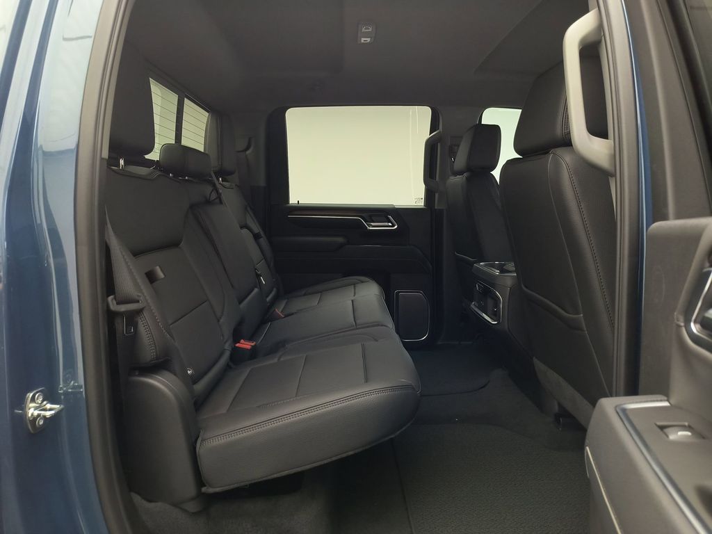 2026 GMC Sierra 3500HD Denali - Photo 31