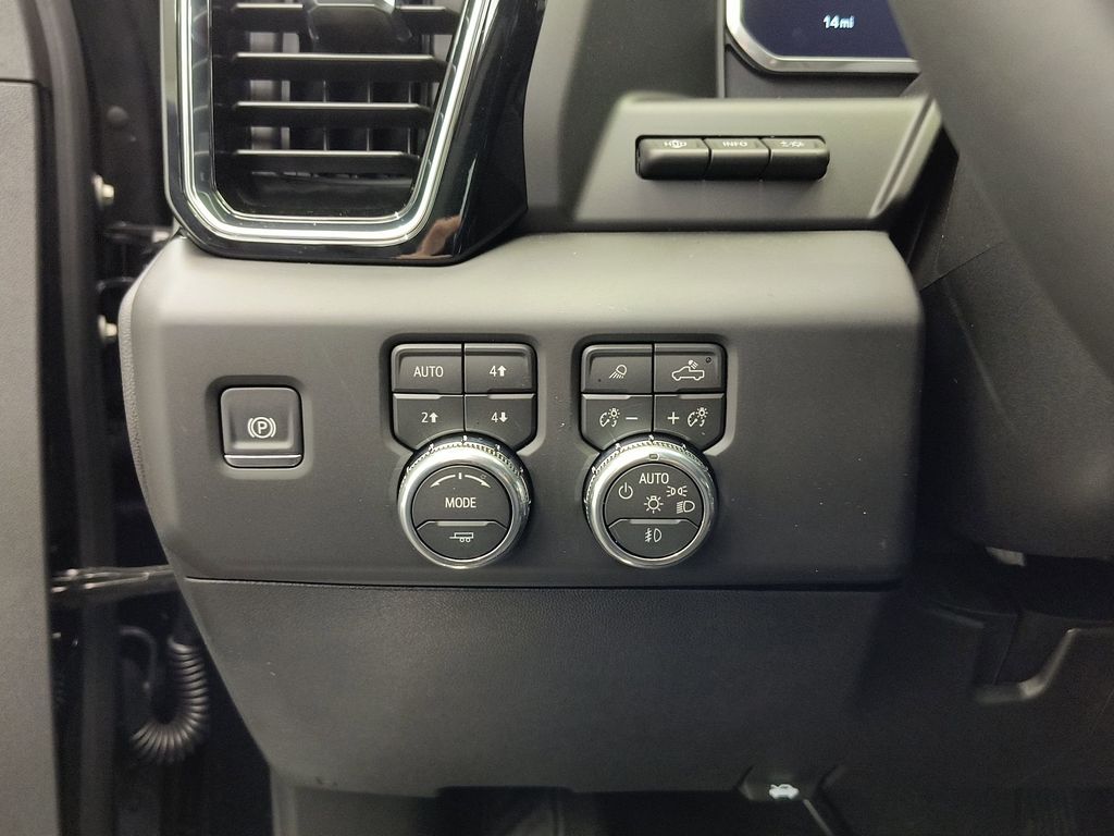 2026 GMC Sierra 3500HD Denali - Photo 16