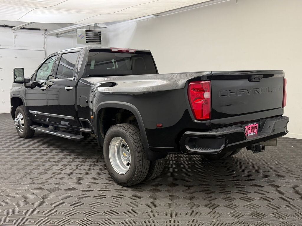 Used 2024 Chevrolet Silverado 3500 HD High Country DRW Truck