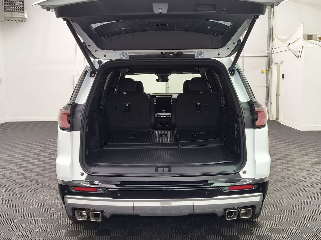 2026 GMC Acadia Denali - Photo 24