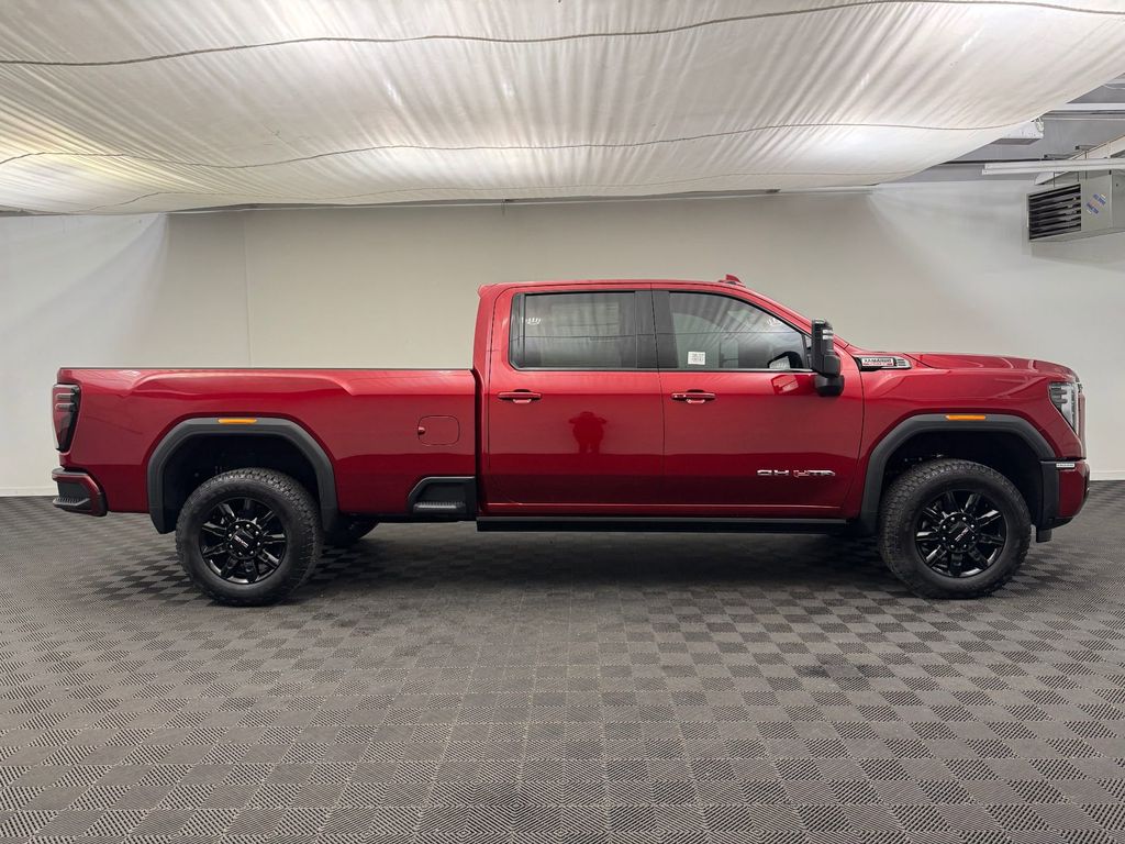 2026 GMC Sierra 3500HD AT4 - Photo 8