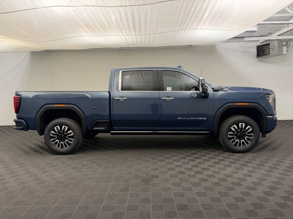 2026 GMC Sierra 3500HD Denali Ultimate - Photo 8