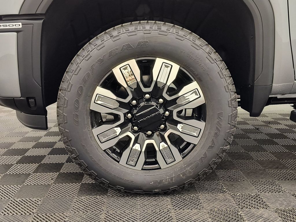 2026 GMC Sierra 2500HD Denali - Photo 10