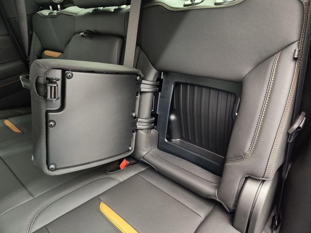 2026 GMC Sierra 2500HD AT4 - Photo 22
