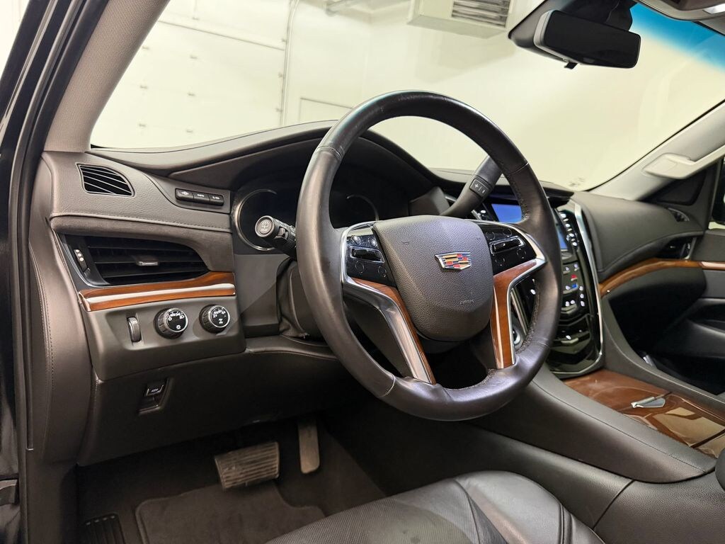 Used 2018 CADILLAC Escalade Premium Luxury SUV