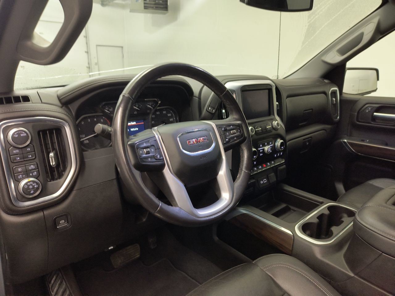 Used 2021 GMC Sierra 1500 SLT Truck