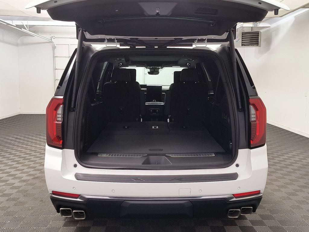 2026 GMC Yukon XL AT4 - Photo 25