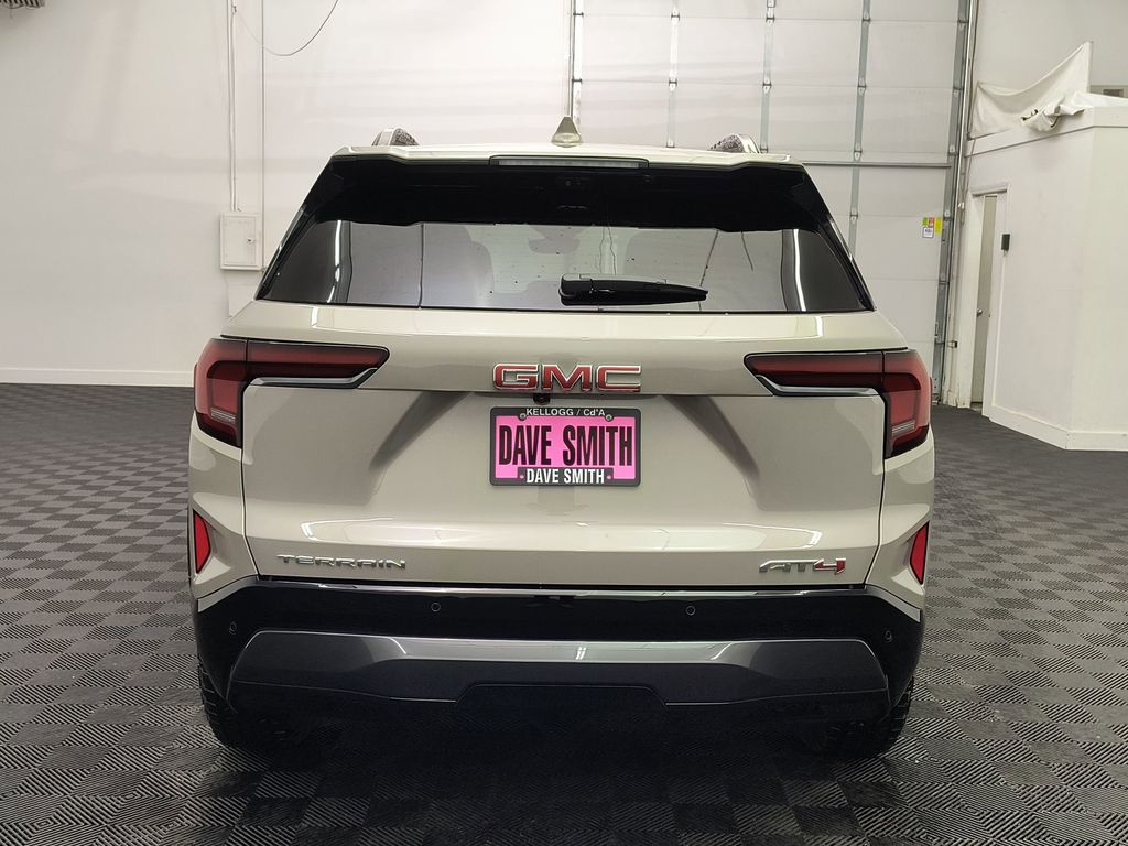 2026 GMC Terrain AT4 - Photo 10