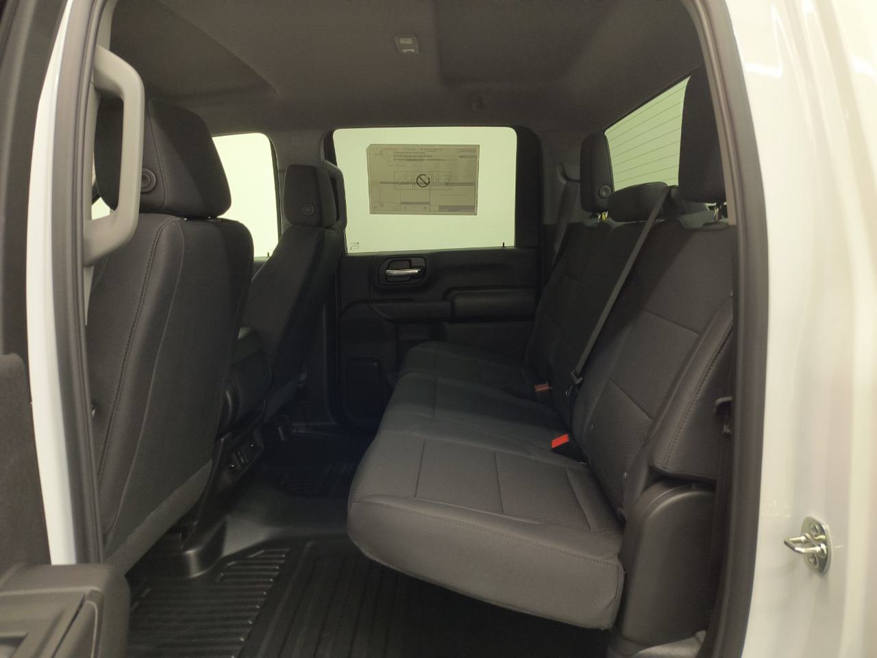 2026 GMC Sierra 3500 Chassis Cab Pro - Photo 25